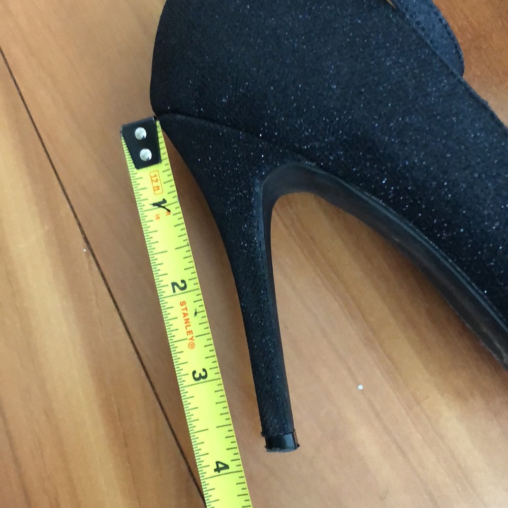 Badgley Mischka heels - Picture 10 of 12